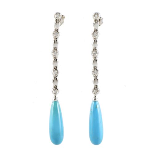 Pendientes largos con turquesas y diamantes.
