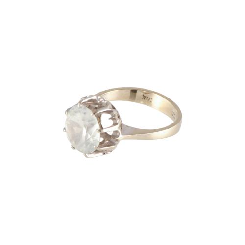 Zircon solitaire ring