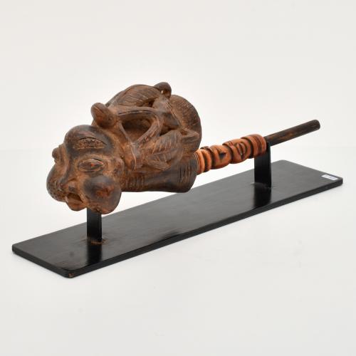 20TH CENTURY AFRICAN SCHOOL. Pipe.