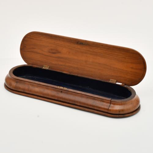 Niche-box of a kneeler.