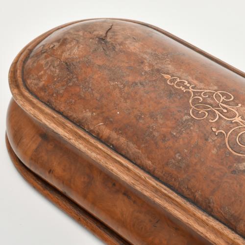 Niche-box of a kneeler.