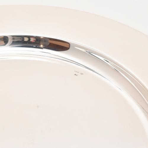 Set of seven dishes.