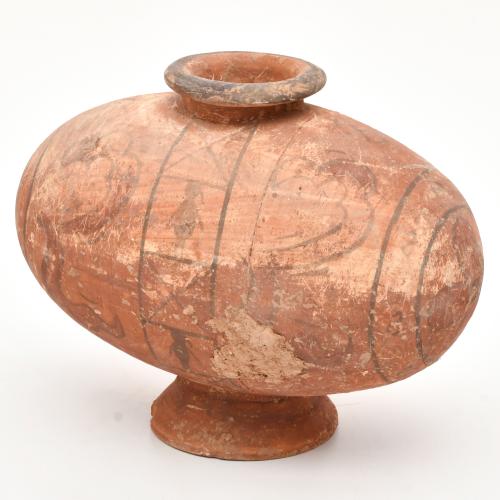 Urn.