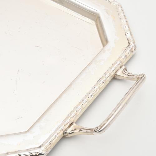 Tray.