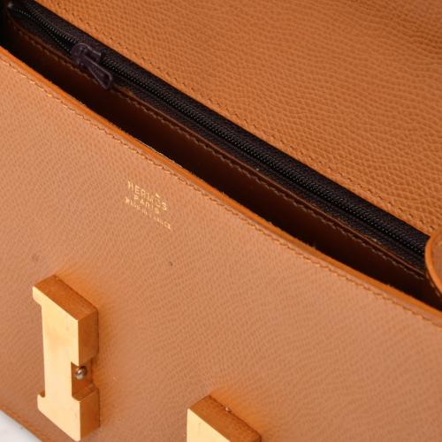 AFTER HERMÈS MODELS. Constance bag.