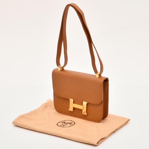 AFTER HERMÈS MODELS. Constance bag.