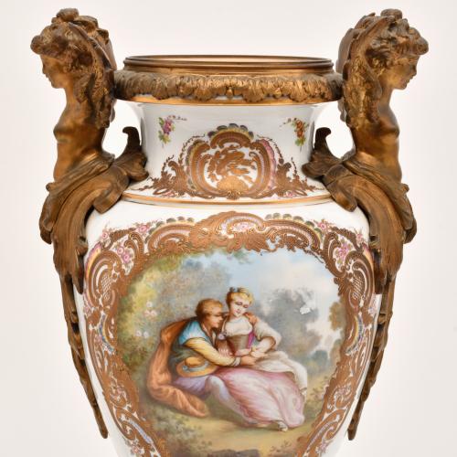 SÈVRES MANUFACTURE, vase.