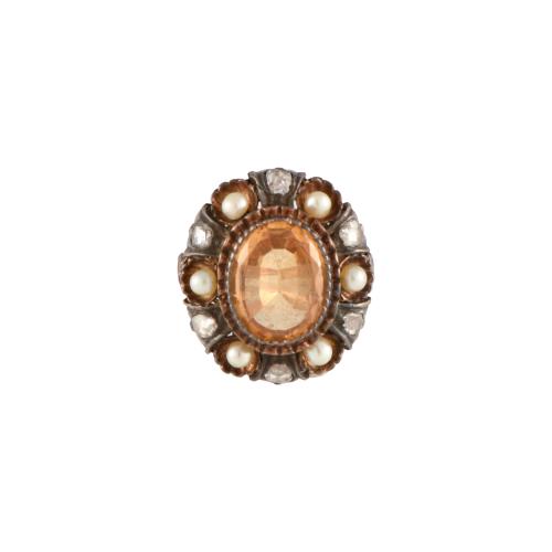 Anillo belle époque con citrino central rosetón con diamant