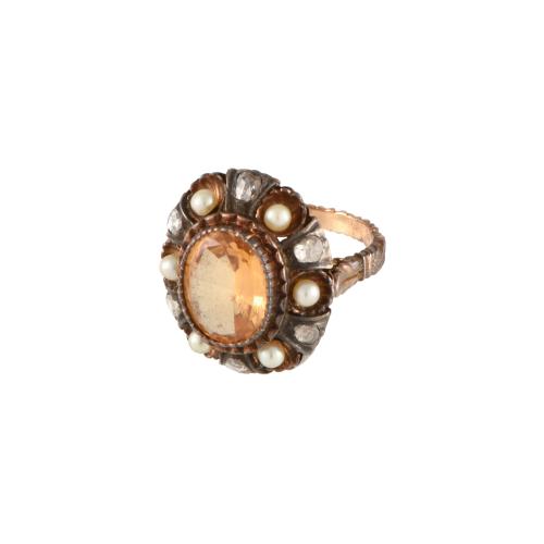Anillo belle époque con citrino central rosetón con diamant