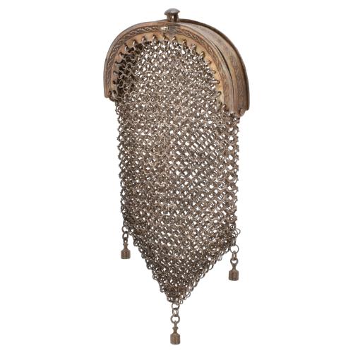 Chainmail purse, first half of the 20th century.