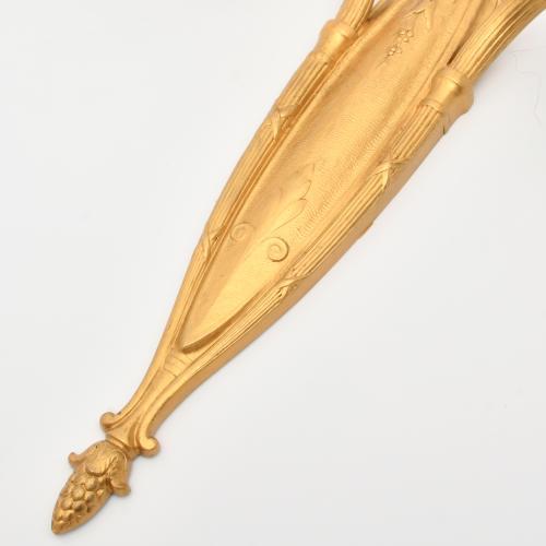 BAGUÉS. Pareja de apliques, circa 1915-1918.