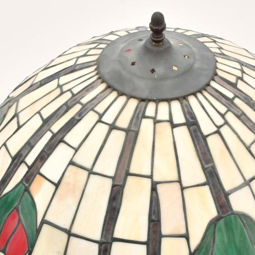 Tiffany's style table lamp.