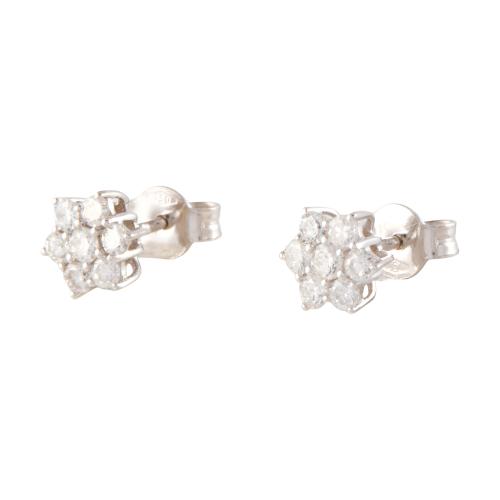 Pendientes rosetones de diamantes.