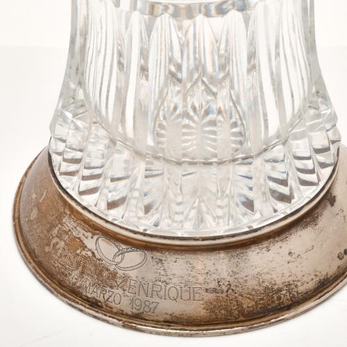 BAGUÉS, centrepiece.