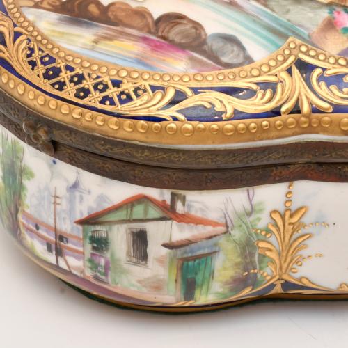 LIMONGES, box, 20th century.