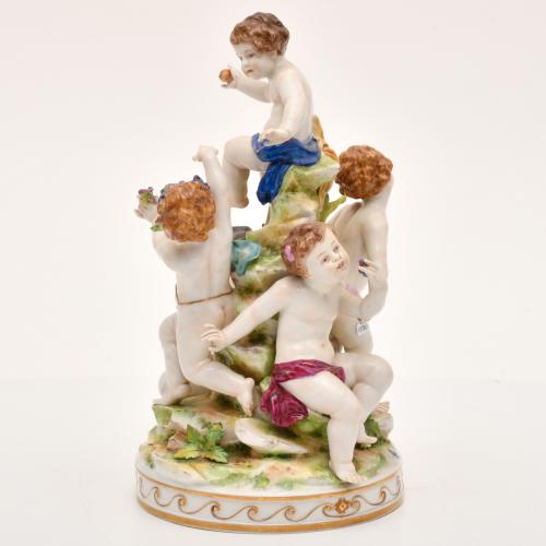 20TH CENTURY SPANISH SCHOOL. Pair of figural groups.
