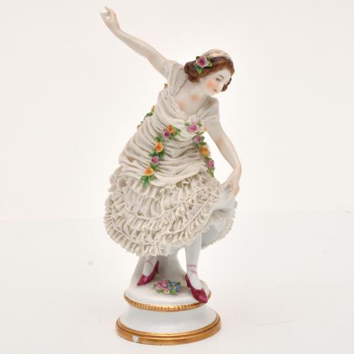 19TH CENTURY GERMAN SCHOOL. Set of threee ballerinas.