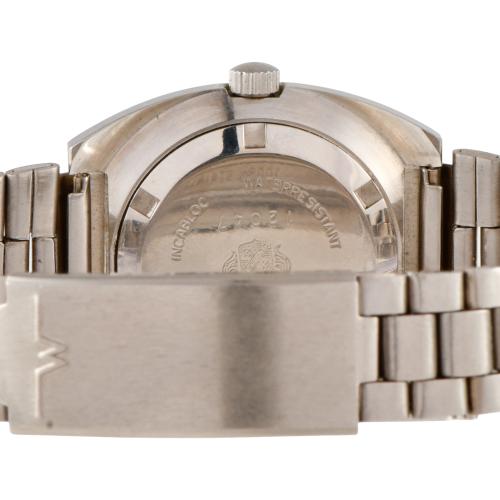 DUWARD. Triumph. Wristwatch.