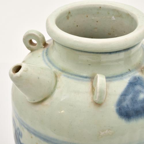 ESCUELA CHINA, SIGLO XX. Jarrón de estilo Qing. 