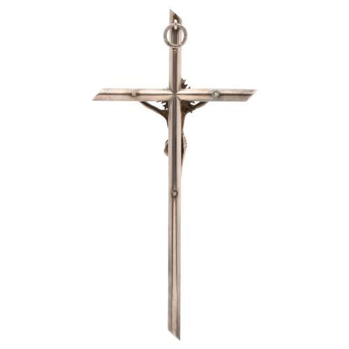 Crucifijo en plata, siglo XX. 