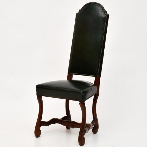 VALENTÍ.  Dining table and six chairs.