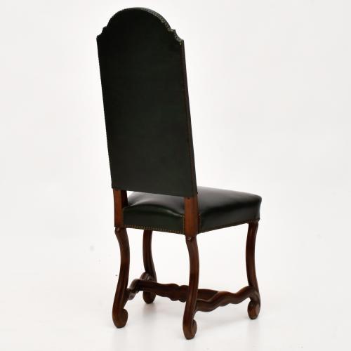 VALENTÍ.  Dining table and six chairs.
