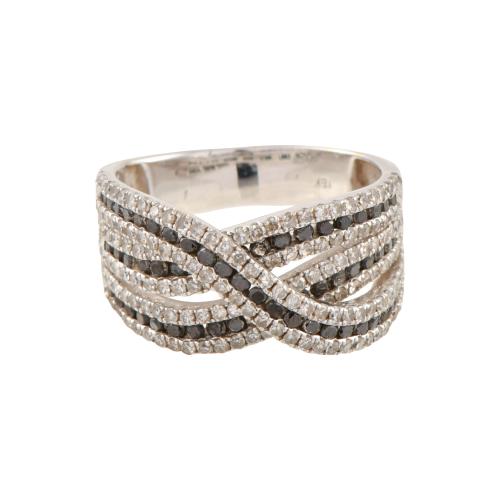 Tow-tone ring