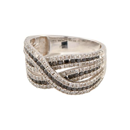 Tow-tone ring