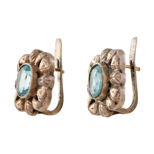 Pendientes catalanes modernistas