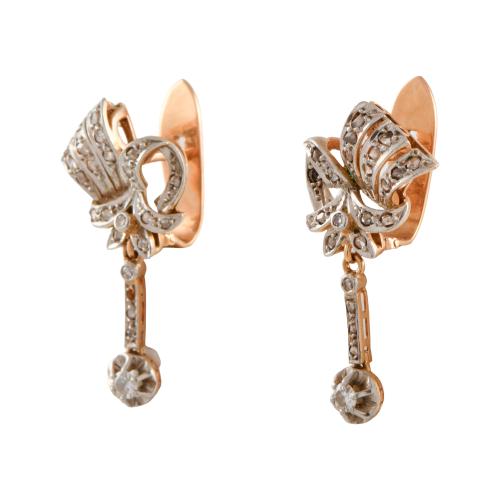 Pendientes años 30 con diamantes.