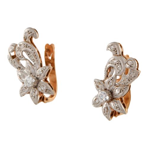 Pendientes años 30 con diamantes.
