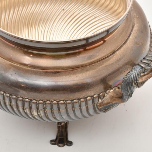Sopera con bandeja portuguesa, 1985 - 2015.