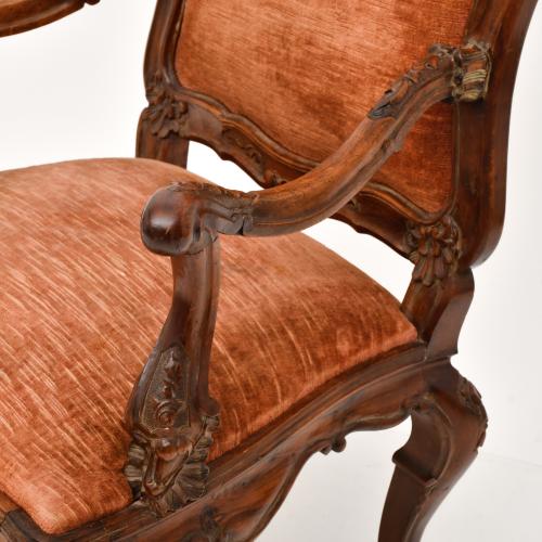 Sillón, estilo Luis XV, siglo XIX.