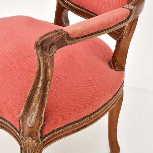 Conjunto de seis sillones, estilo Luis XV, siglo XX.