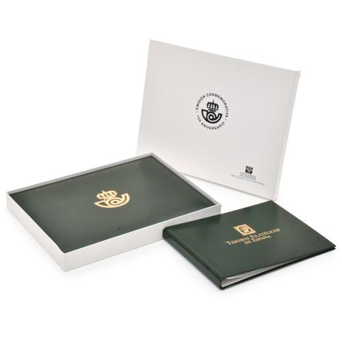 CORREOS Y TELÉGRAFOS DE ESPAÑA. Lote de veinticuatro réplicas conmemorativas de sellos españoles.