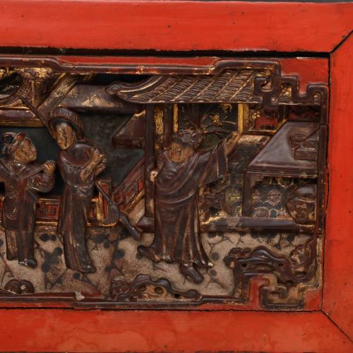 ESCUELA CHINA, DINASTÍA QING, SIGLO XX.   Pláfón en relieve.