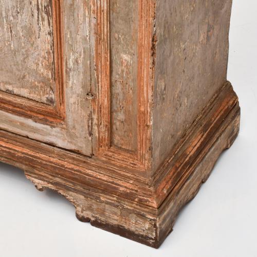 Muebles auxiliar Gustaviano, siglo XVIII.