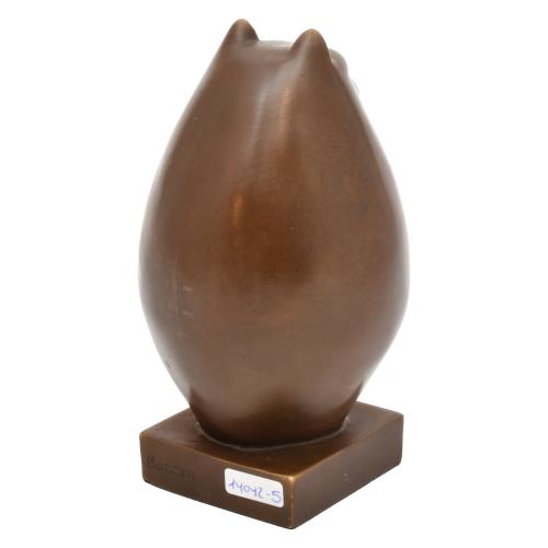 SIGUIENDO MODELOS DE FERNANDO BOTERO (1932 - 2023).  Gato.