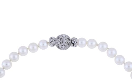 Collar de perlas.