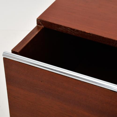 JAUME TRESSERRA (1943).   Mueble auxiliar.