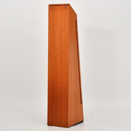 JAUME TRESSERRA (1943).   Chiffonier-joyero "Hotel Arts".