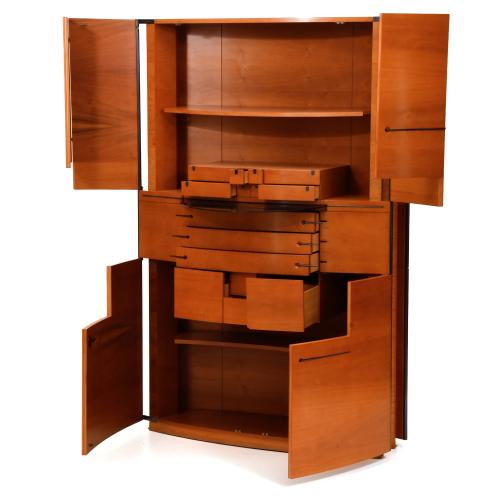 JAUME TRESSERRA (1943).   Mueble buffet "Samuro".