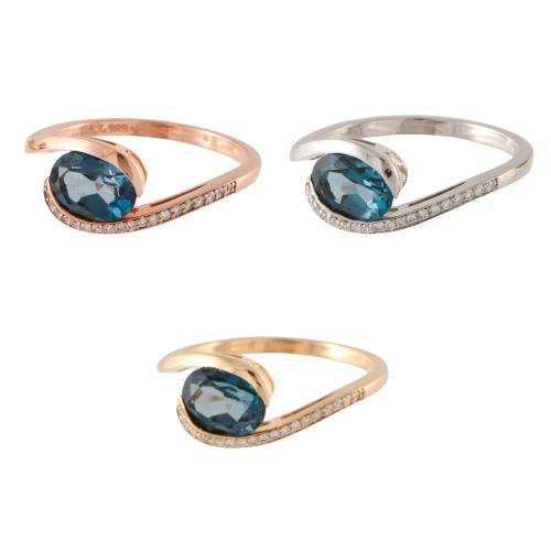 Lote de tres anillos con cuarzo azul y diamantes.