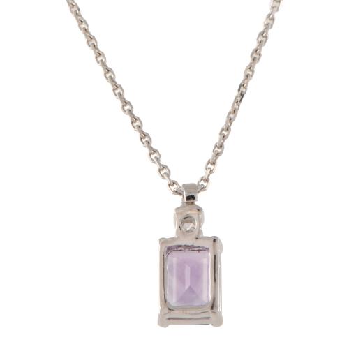 Collar con colgante con amatista y diamante.