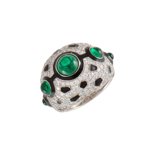 Anillo bombé con pavé de circonitas.