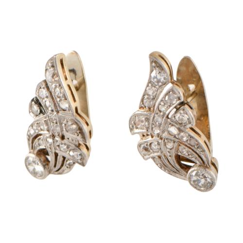 Pendientes art déco con diamantes.