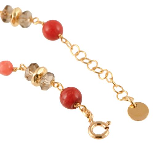 Pulsera con coral y pedrería natural.