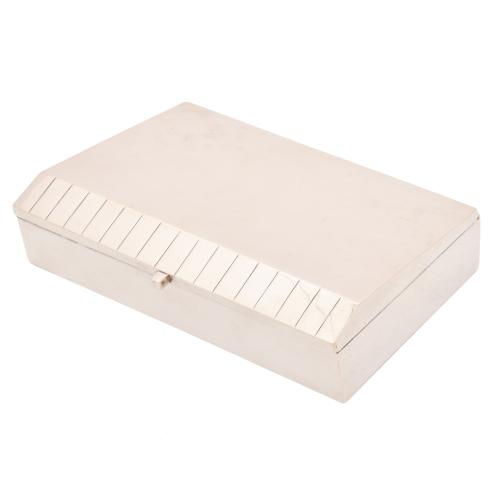 Caja tabaquera, siglo XX. 