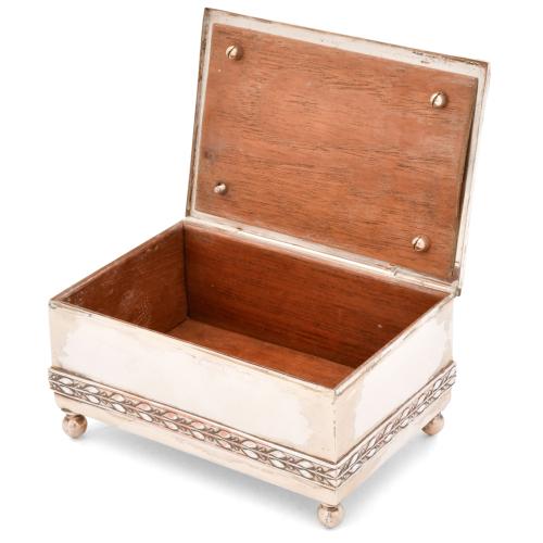 Pequeña caja, siglo XX. 