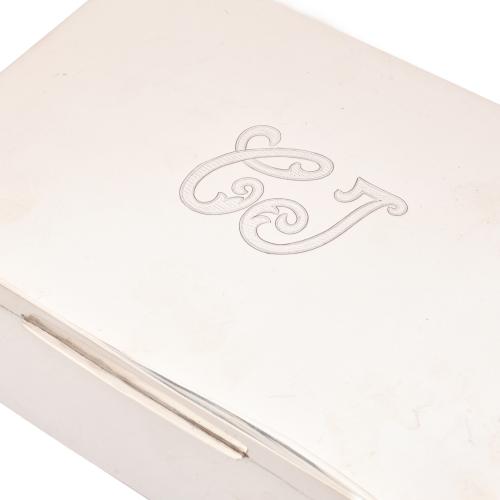 Caja tabaquera, siglo XX.